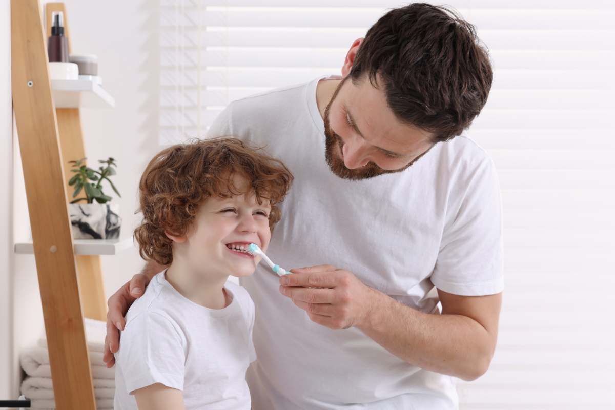 tata pere detetu zube